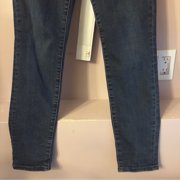 Levi's 311 Shaping Skinny Jeans Black Women Size 30 - Picture 8 of 11